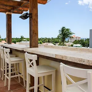 https://villa-iguana-bayahibe.comcaribbean.com
